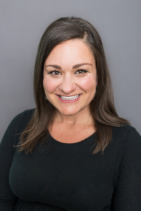Anne Daum Headshot