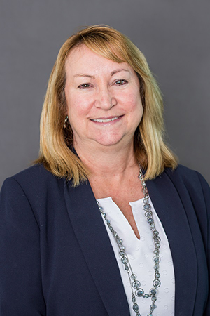 Patti Hussey Headshot