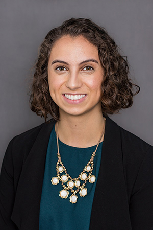 Michelle Mendoza Headshot