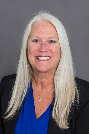 Julie Seibert Headshot