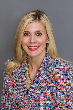 Amy Telscher Headshot