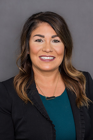 Andi Vanecek Headshot