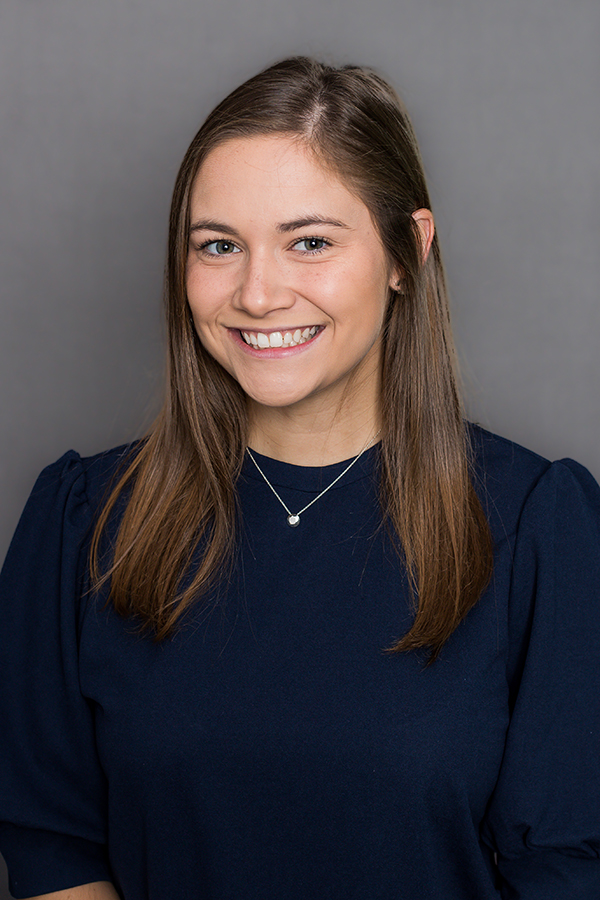 Abbie Simms Headshot